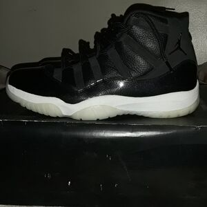 Air Jordan 11 72-10 size 13 preowned